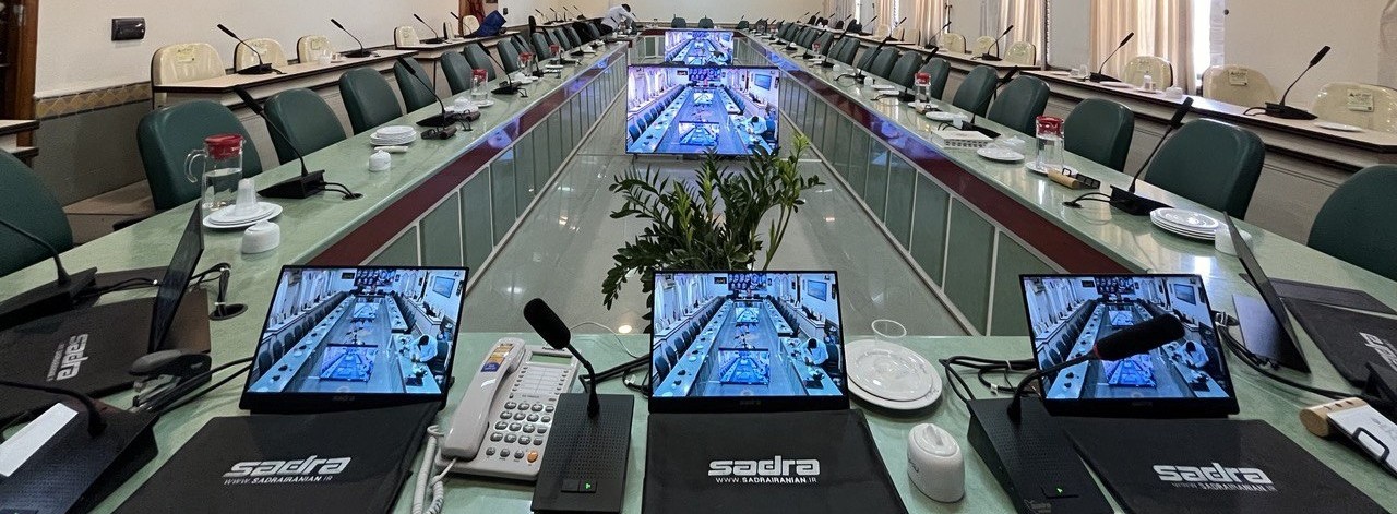 تجهیز سالن همایش توسط متخصصان